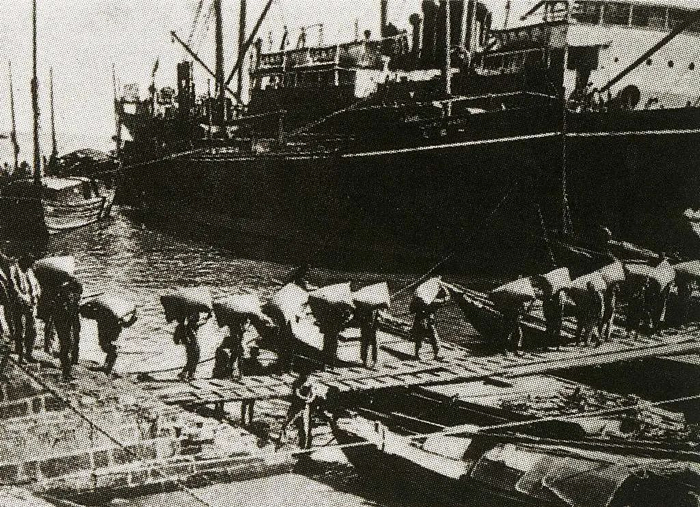 人货流转的码头