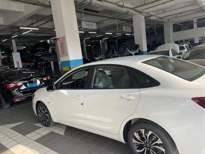 ▲谢女士的雪佛兰科鲁兹汽车（受访者供图）