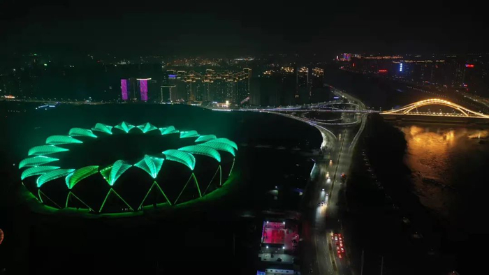 图片来源：摄影达人极飞创客