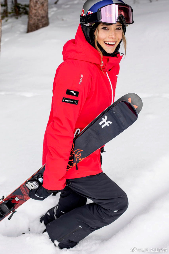 谷爱凌的笑容非常具有感染力 图源：微博@青蛙公主爱凌