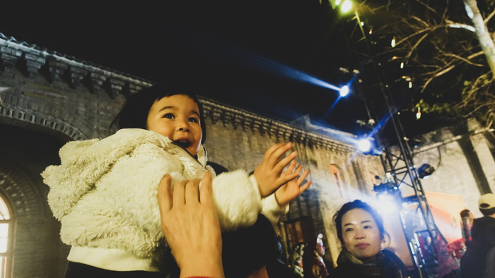 在大南坡看见因音乐演出而满眼快乐的孩子们，是他（她）们让我确信了“到来”的意义