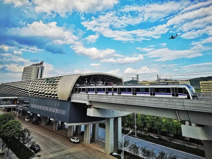 重庆轨道交通10号线长河站（资料图） 钟可臻 摄