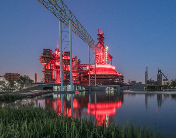 三高炉夜景©黄临海