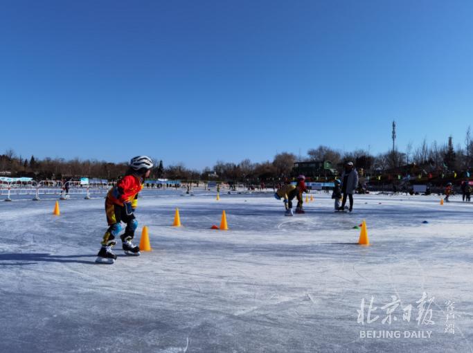 合肥滑冰场图片