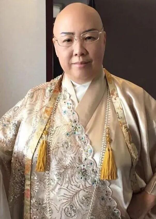 如今70歲的費貞綾,對於出家的這段經歷,是這樣總結的: