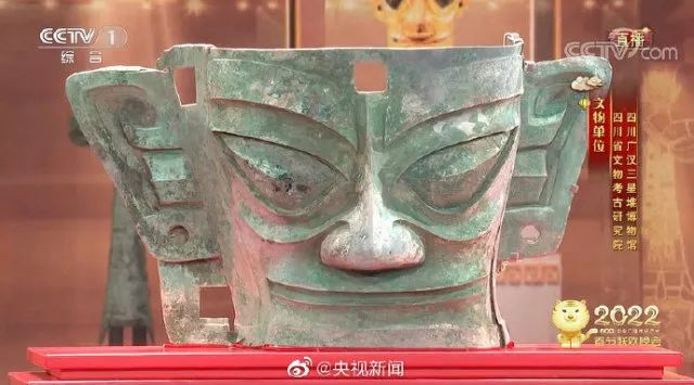 全世界已知最大的青铜面具