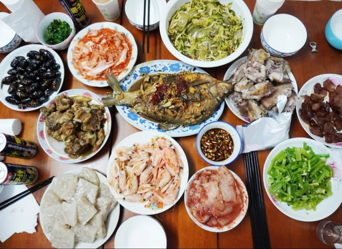 一家老小齐上阵