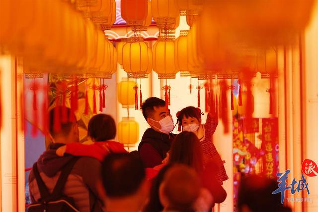 「新春走基层」走马灯旋贺新春,祈福签上留新愿|广州市|正月_新浪新闻