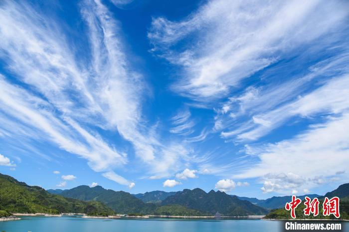 滩坑水电站库区掠影 范宇斌 摄