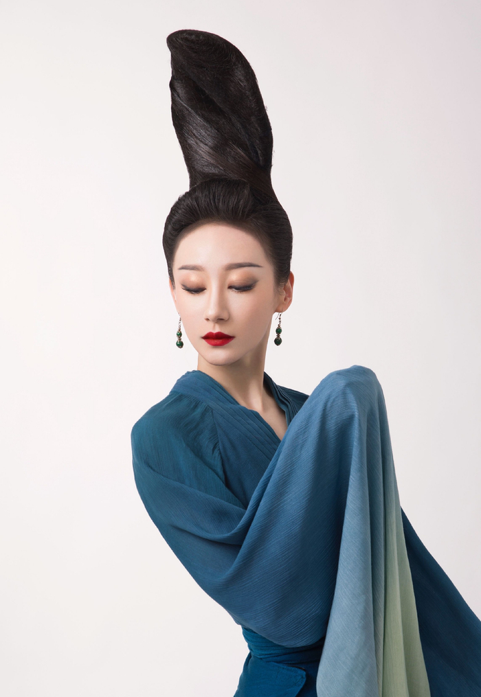 孟庆旸不介意“青绿”成为她的标签。受访者供图