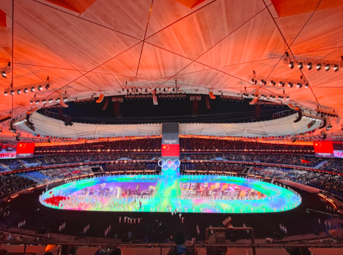 别看面积大，地屏很“聪明”。