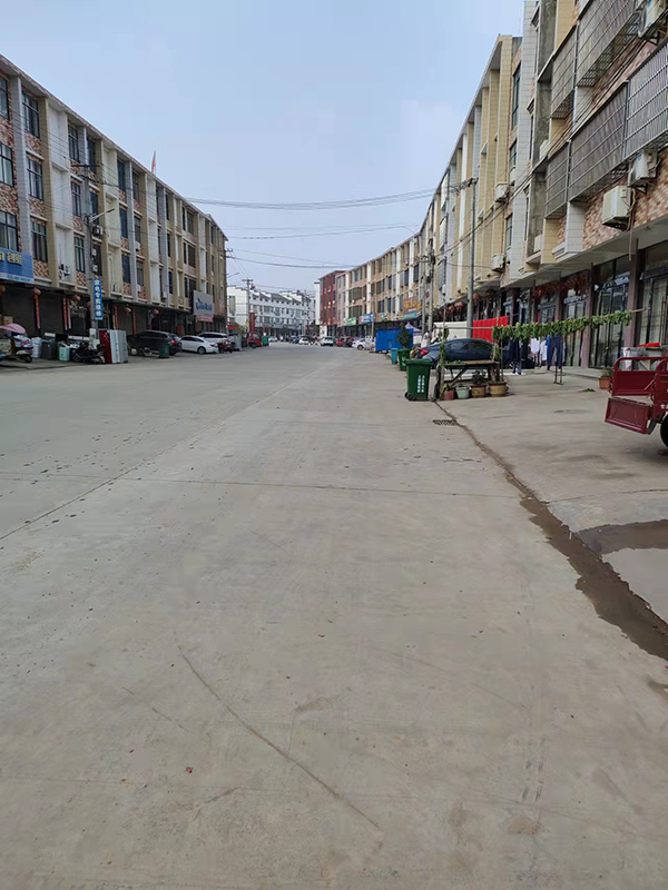 王屋村建设的新商业街。