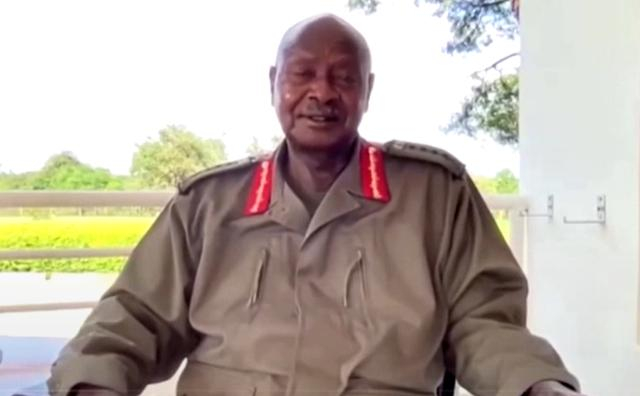 乌干达总统接受路透社采访，视频截图 