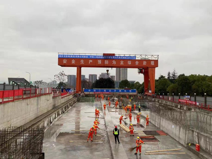 15号线西南政法大学站施工建设中 图：重庆交通开投集团