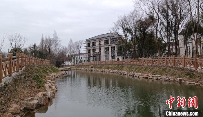 村庄整治成果斐然。　孙权 摄