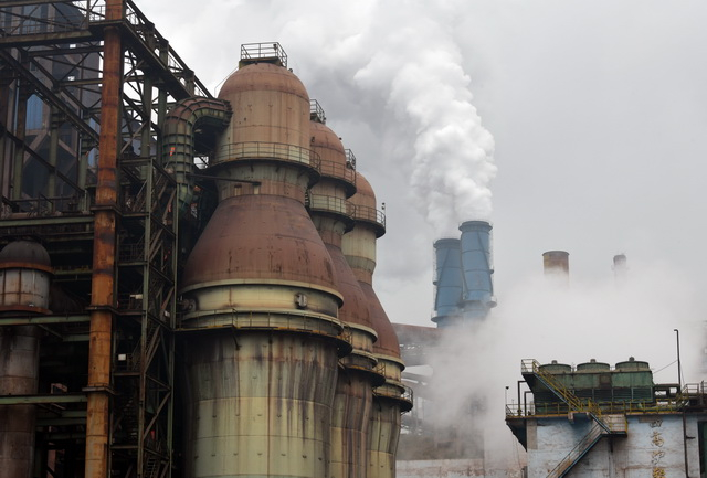 高耗能行业高耗能属性主要由产品性质和工艺特点决定。摄影/章轲