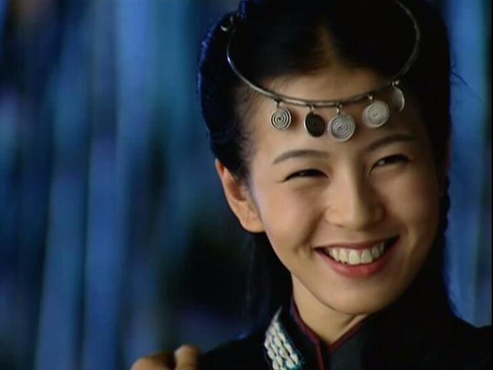 这8位女星“笑眼”太美！笑起来弯弯像月牙，灵气逼人，甜如初恋|夏紫薇|尴尬|紫薇|刘品言|马伊琍_新浪新闻