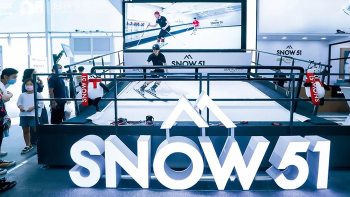 雪毯的出现，让人们在雪地之外也能体验“滑雪”