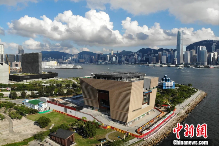 建设中的香港故宫文化博物馆。中新社记者 张炜 摄