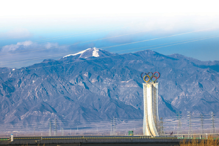 海坨塔 潘之望 摄