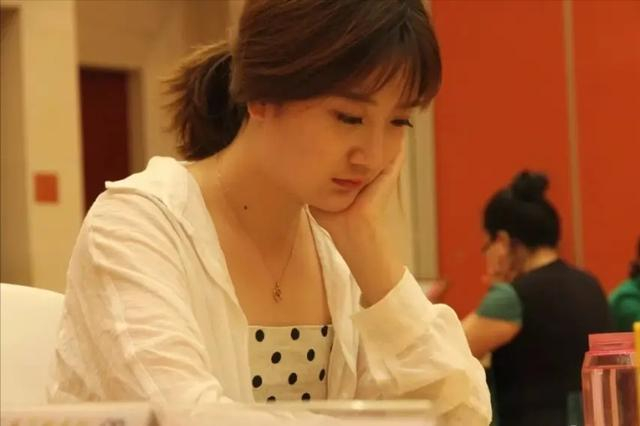 2021中国象棋十大美女:美貌与智慧并重,妩媚与才华齐飞(下)|唐丹|时凤兰|武文慧|大师|女子_新浪新闻