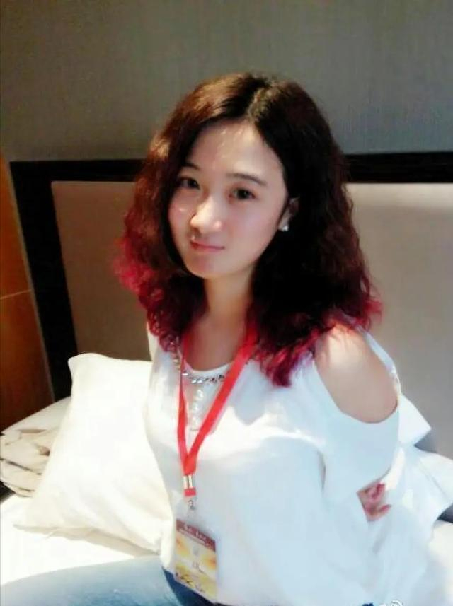 2021中国象棋十大美女:美貌与智慧并重,妩媚与才华齐飞(下)|唐丹|时凤兰|武文慧|大师|女子_新浪新闻