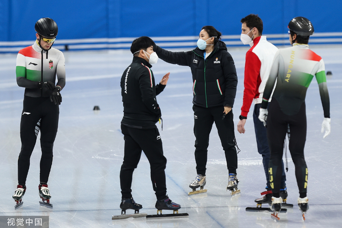 北京冬奥会，张晶执教匈牙利队。