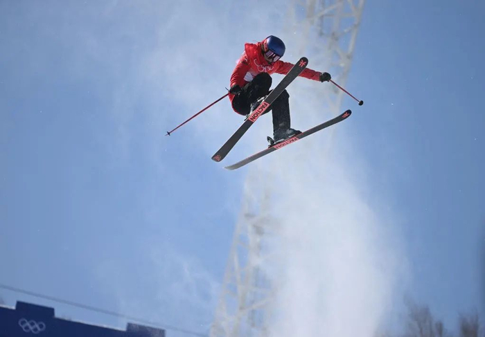 ▲比赛中的谷爱凌。新京报记者&nbsp;陶冉&nbsp;摄