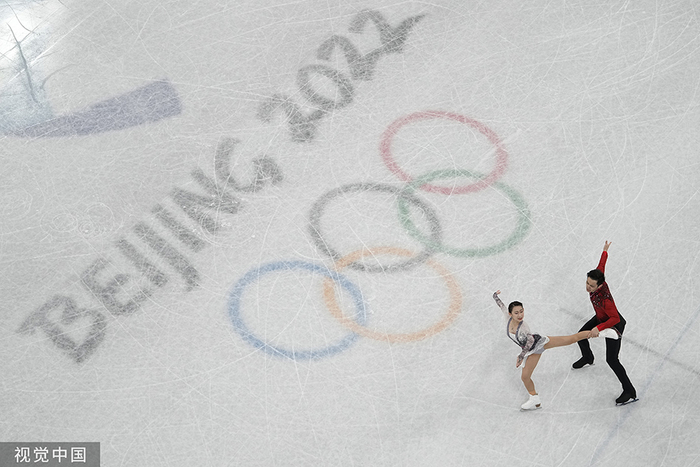 2月19日晚，彭程/金杨在自由滑比赛中。
