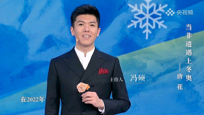 同样入职央视综合频道一年,张舒越冯硕的发展为什么不如王嘉宁?|央视|张舒越|冯硕