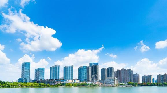 南京市江宁区市中心百家湖商圈