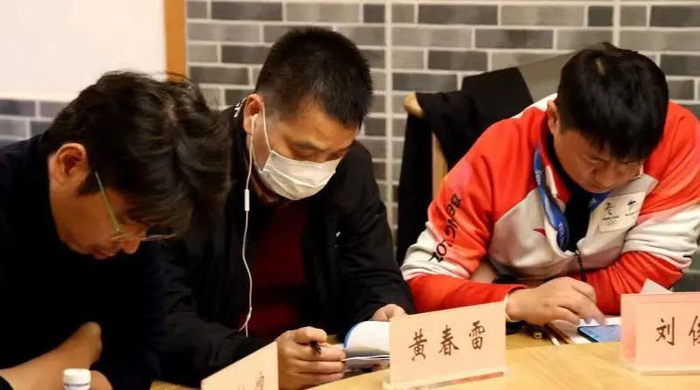 ▲冬奥会焰火保障组正在工作。受访者供图