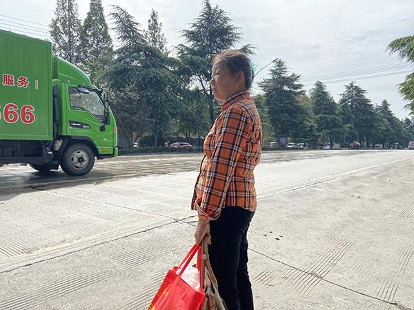 河南人杜金兰被拐卖后生下一双儿女，她逃走29年后，再回被拐地认亲。澎湃新闻记者 赵思维 资料图