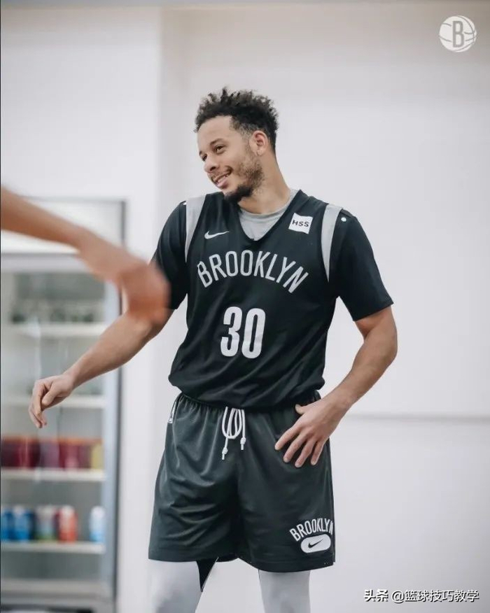 本赛季只打14场|乔哈|哈里斯|小库_新浪新闻