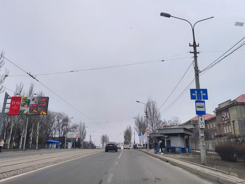  ▲2月26日，在乌克兰顿涅茨克拍摄的街道。图/新华社