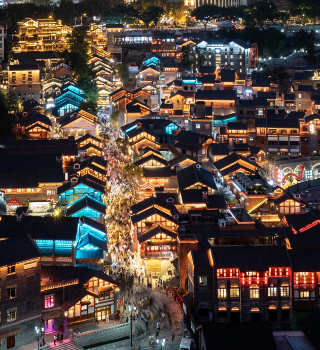 十八梯生机焕发  陈启宁 摄