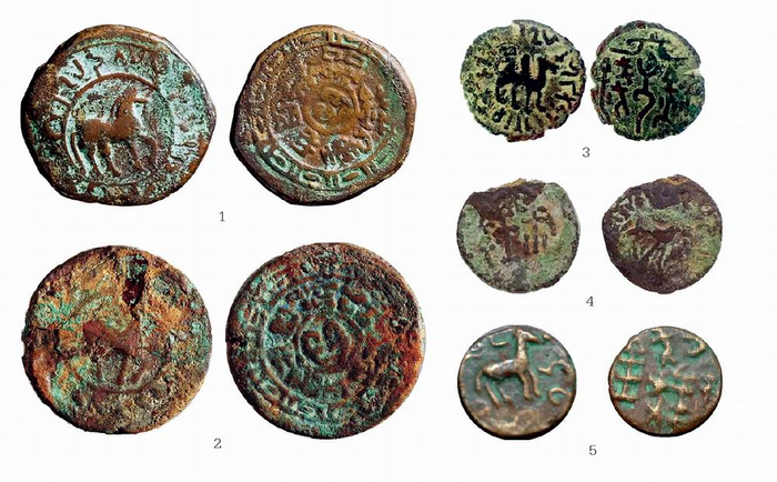 图三 汉佉二体钱之二十四大钱和六铢小钱