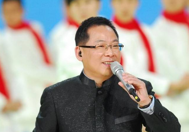 卖车卖房帮助亚运会,义演填补6亿的缺口,张明敏一生不该被遗忘|祖国|演唱会|资金|门票|举办权_新浪娱乐_新浪新闻