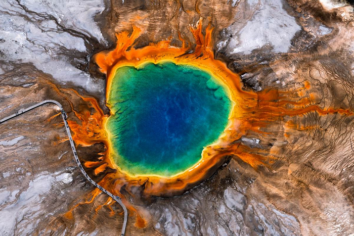 俯瞰大棱镜温泉