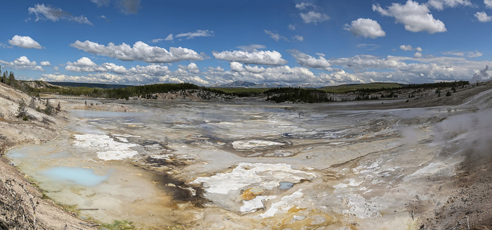 诺里斯间歇泉盆地