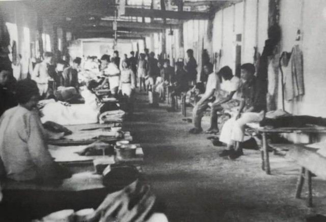 安徽泾县新四军后方医院病房一角