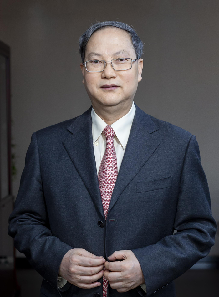 全国政协委员余德辉。