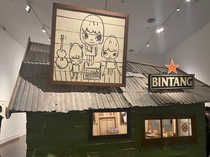 奈良美智《日惹迷你星屋》余德耀美术馆展览现场