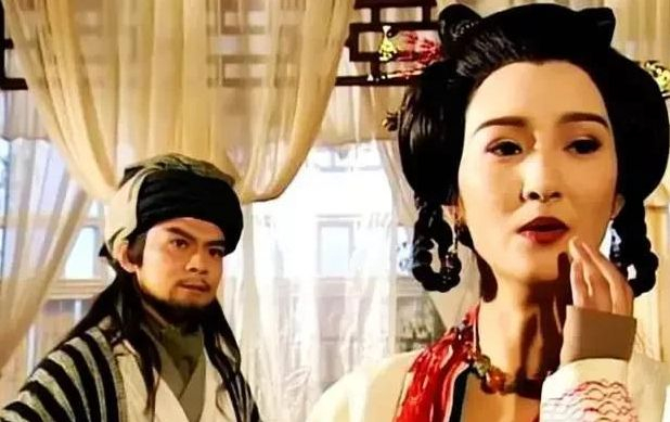 康敏用美人计算计了萧峰?未必,几种力量决定了萧峰无法掌控丐帮