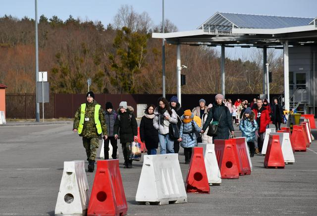 △图片来源：波兰边防部队社交媒体账号