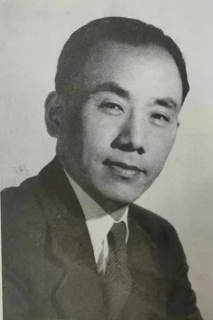 著名建筑学家 杨廷宝