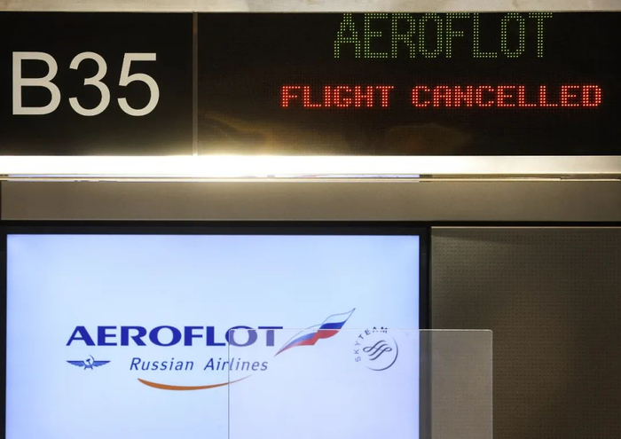 美国宣布对俄关闭领空，洛杉矶机场部分航班取消。图源：视觉中国