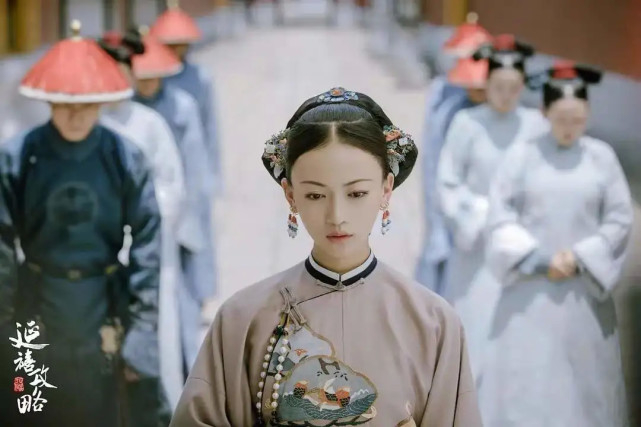 《尚食》吴谨言和王楚然:同样是演宫廷剧大火,两个演员差别很大|延禧攻略|宫女|苏月|姚子衿|苏月华_新浪娱乐_新浪新闻
