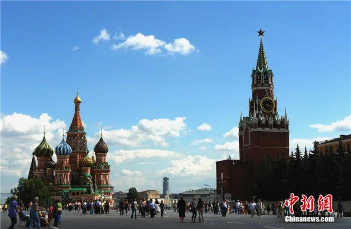 俄罗斯莫斯科红场，西侧为克里姆林宫。中新社发 赵伟 摄