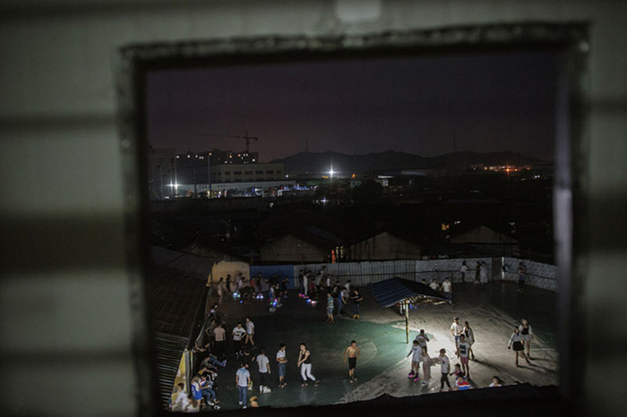 2019年07月07日  宁波   溜冰场室外的全景。